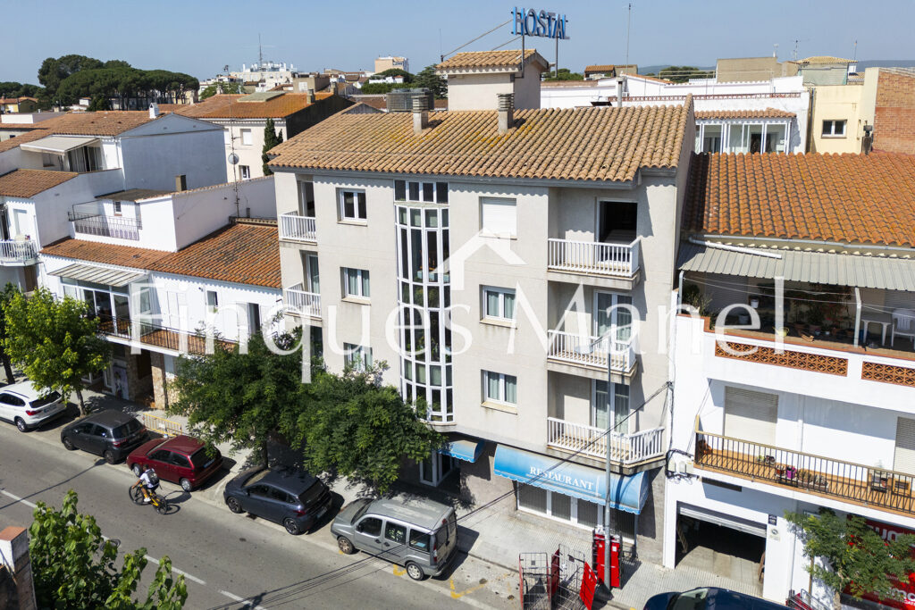 Hotel-Escala-WEB-LOGO (1)