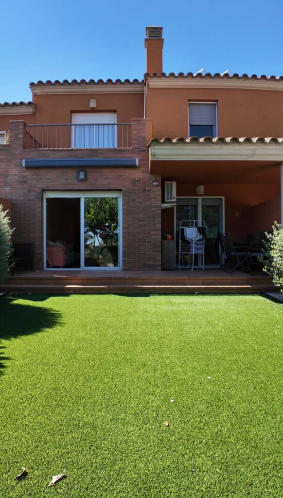 casa llado 1
